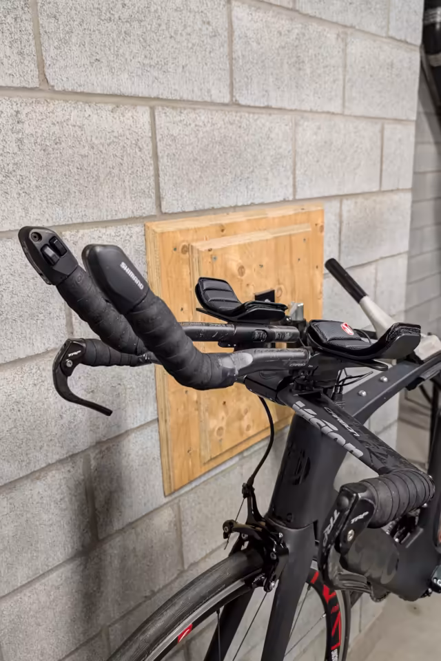 Ceepo Viper — Poste de pilotage Vision Carbon, prolongateurs et manettes Shimano