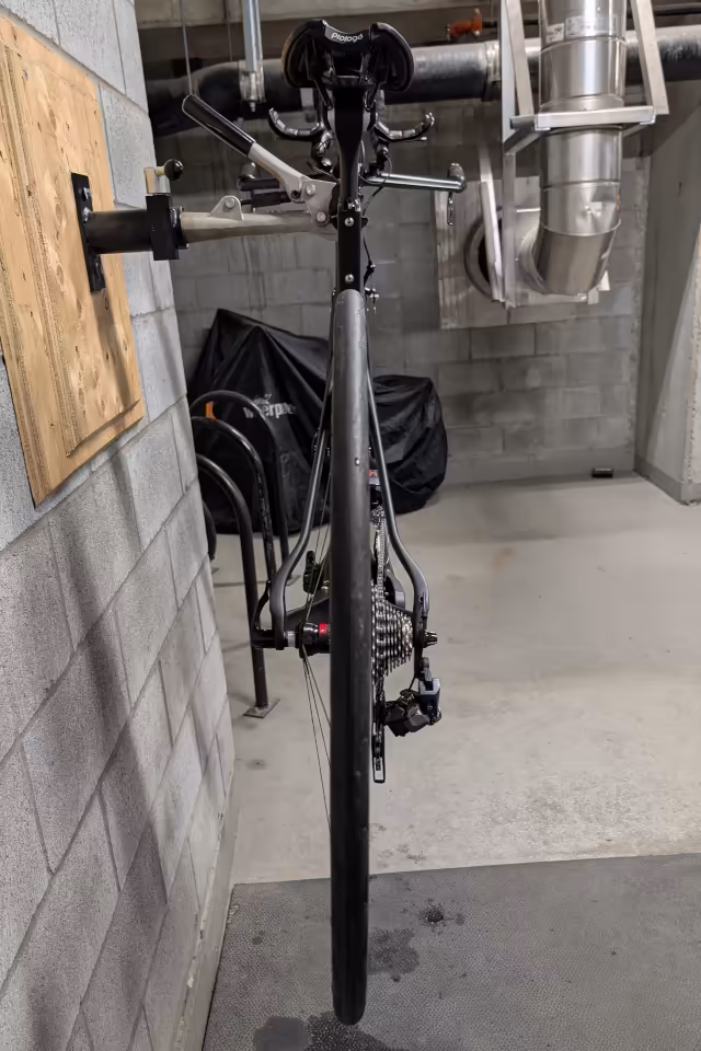 Ceepo Viper — Profil arrière